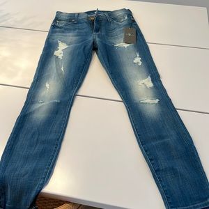 7 for all mankind skinny Jean. New with tags. Size 26